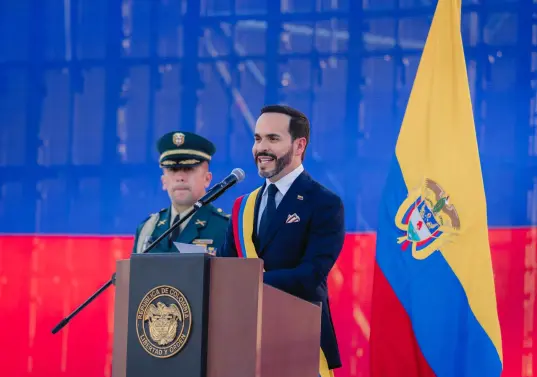 Durante su discurso, que duró una hora y diecisiete minutos, hizo un extenso repaso de todos los frentes de la democracia, recordó algunas promesas e hizo homenajes. Foto: Presidencia