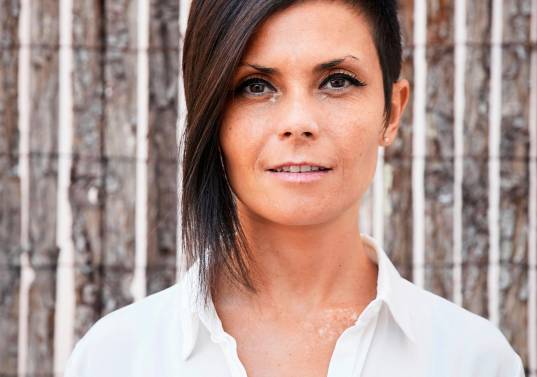 Error 404: ¿Preparados para un mundo sin internet? es el libro más reciente de la periodista Esther Paniagua. Foto: Cortesía Hay Festival.