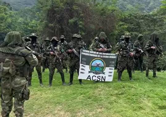 Autodefensas Conquistadores de la Sierra Nevada (ACSN). Foto: tomada de video