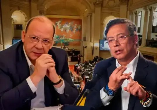 Germán Ávila, ministro de Hacienda, y el presidente Gustavo Petro. FOTO EL COLOMBIANO. 