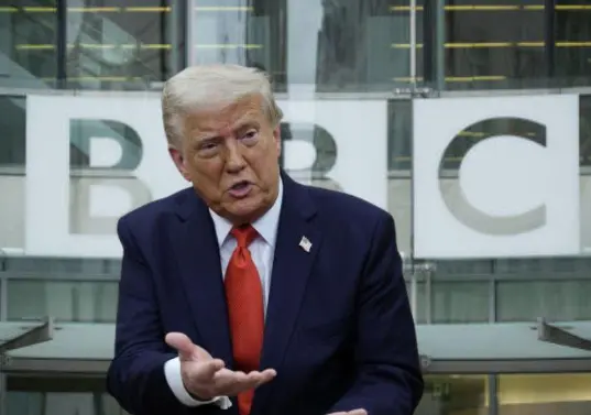 <span class="mln_uppercase_mln">La</span><b><span class="mln_uppercase_mln"> cadena BBC se pronunció por un documental que presuntamente engañó a los espectadores al editar declaraciones del presidente estadounidense, Donald Trump. FOTO: XINHUA | GETTY</span></b>