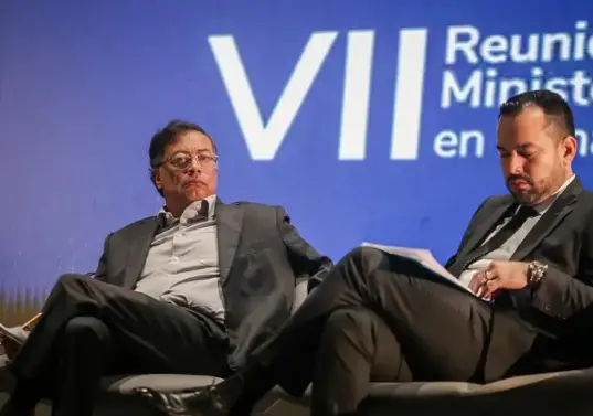 Gustavo Petro, presidente de Colombia; y Edwin Palma, ministro de Minas y Energía. FOTO: Colprensa.