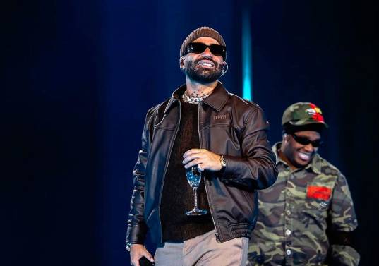 Arcángel fue uno de los invitados al concierto de Bad Bunny en enero de 2026 en Medellín. FOTO: Tomada de @arcangel en Instagram