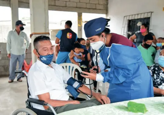 Desde que asumió el Gobierno, el presidente Gustavo Petro ha calificado a los equipos básicos de salud como la “puerta de entrada” al sistema de salud y como la base de un sistema preventivo. FOTO<b> CORTESÍA</b>