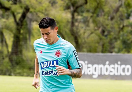 James Rodríguez fue el primero en llegar a la concentración de Colombia. <span class="mln_uppercase_mln">FOTO</span> <b><span class="mln_uppercase_mln">el colombiano</span></b>