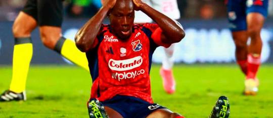 Baldomero Perlaza por un problema viral es la única ausencia que tendrá el DIM en su duelo ante Once Caldas, este lunes en Manizales. FOTO MANUEL SALDARRIAGA 