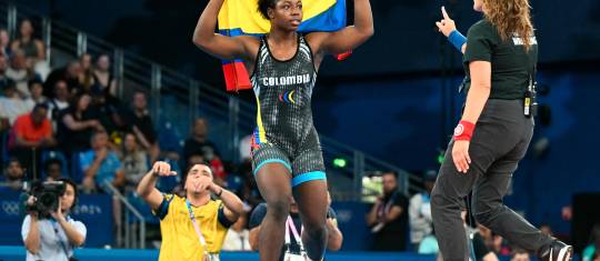 Tatiana Rentería es, hasta ahora, la última medallista olímpica de Colombia, en los 76 kg de lucha libre de París 2024. FOTO AFP