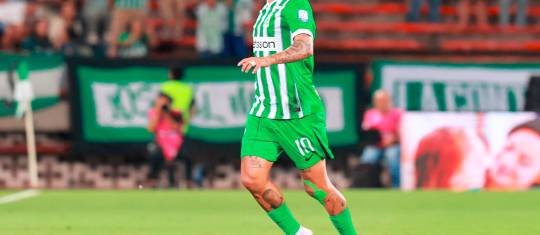 Edwin Cardona marcó el golazo de la fecha. FOTO MANUEL SALDARRIAGA