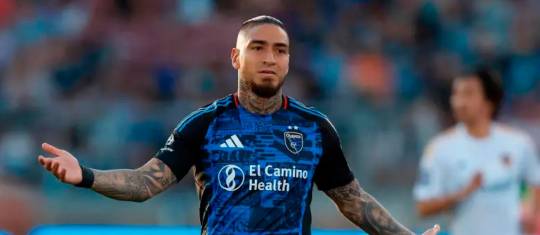 El delantero antioqueño “Chicho” Arango suma 130 goles en su carrera profesional. Ha disputado 383 partidos. Foto: Getty