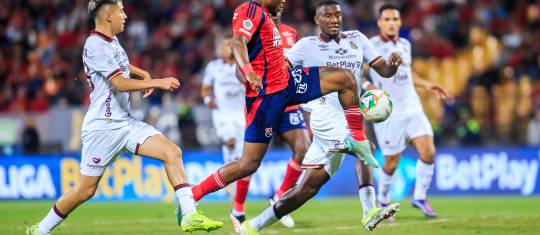 El delantero antioqueño Nezareth Segura es uno de los convocados por Alejandro Restrepo. Foto: Camilo Suárez