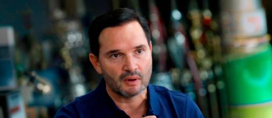Víctor Marulanda ya trabaja con los directivos en la confección del equipo verdolaga para los próximo retos. FOTO CORTESÍA