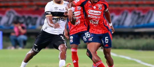 Didier Moreno no ha encontrado su mejor nivel deportivo en el regreso al Medellín. FOTO MANUEL SALDARRIAGA