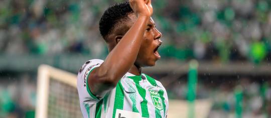 Marino Hinestroza, el extremo de Atlético Nacional, que es figura del verde en la Copa Libertadores y la Liga Betplay. FOTO: Juan Antonio Sánchez