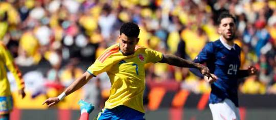 Luis Díaz fue de lo poco rescatable de Colombia en los partidos amistosos, intentó desequilibrar y muchas veces puso a sus compañeros en opción de gol. FOTO AFP