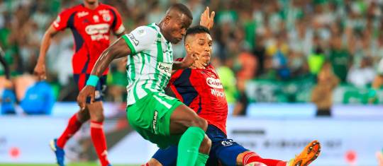 Imágenes del último clásico entre Nacional y DIM, que terminó con victoria verdolaga. FOTO Camilo Suárez