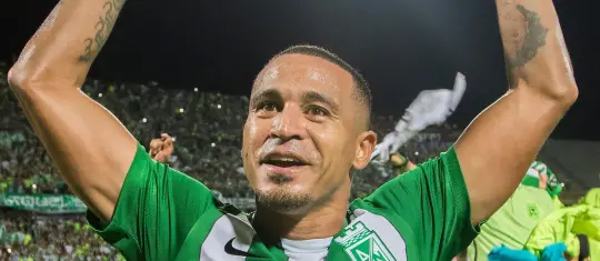 El exfutbolista Macnelly Torres ganó diez títulos con Atlético Nacional en los tres pasos que tuvo por el cuadro verde de Antioquia. Es considerado uno de los ídolos del elenco antioqueño en los últimos años. FOTO Juan Antonio Sánchez