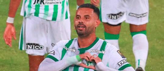 Edwin Cardona al final del encuentro frente al Pasto en el que anotó dos golazos. FOTO MANUEL SALDARRIAGA