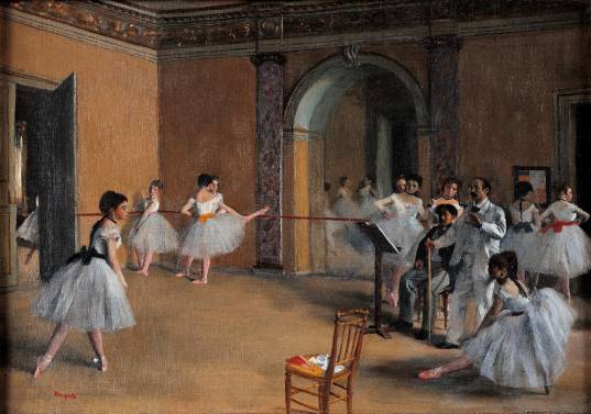 En la imagen, <i>The dance Foyer at the Opera on the rue Le Peletier, </i>de Edgar Degas, pintado en 1872. <i>Su obra es un estudio del movimiento corporal y de la atmósfera del Foyer de Danse: el lugar en que las bailarinas pasaban las horas </i>fuera de escena. Foto: Getty Images