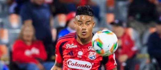 Luis Sandoval marcó el tanto con el que el rojo gana parcialmente el duelo ante Unión Magdalena. FOTO CAMILO SUÁREZ