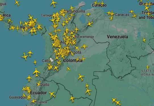 Espacio aéreo de Colombia durante el 24 de noviembre. FOTO: Flight Radar.