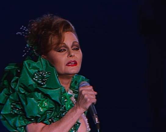 Rocío Dúrcal cantaba con el alma y mucho sentimiento. Así se podrá ver en este show en cines. FOTO: Cortesía