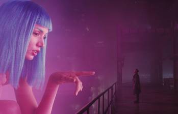 Igual que pasa en Blade Runner 2049 (2017), la inteligencia artificial está empezando a generar conexiones emocionales que podrían tener un impacto profundo en nuestras vidas. FOTO cortesía Sony Pictures