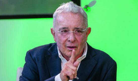 El expresidente Álvaro Uribe era gobernador de Antioquia cuando ocurrieron las masacres. FOTO Juan Antonio Sánchez