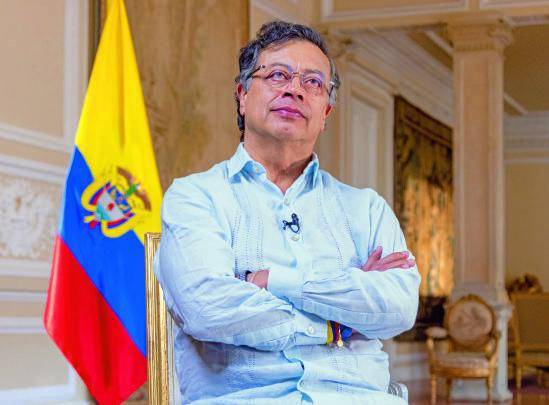 En menos de un año, completó 82 ausencias. Foto: Presidencia.