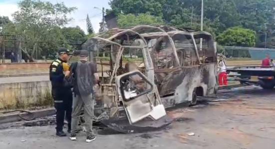 Disidencias de ‘Iván Mordisco’ se enseñan con Cali: En cuatro años van 28 atentados que dejaron 11 muertos y 150 heridos