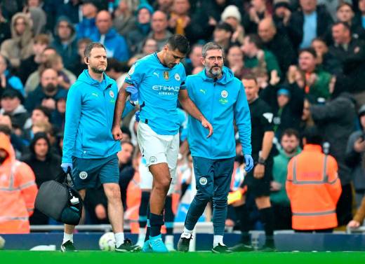 Rodri Hernández podría perderse el resto de la temporada con Manchester City por una lesión de