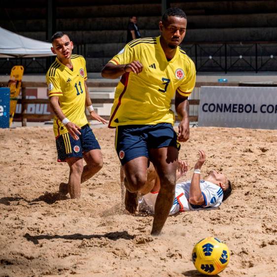 La Selección Colombia contó con una base paisa. El cuerpo técnico y cinco jugadores son de esta región. FOTO cortesía CONMEBOL 