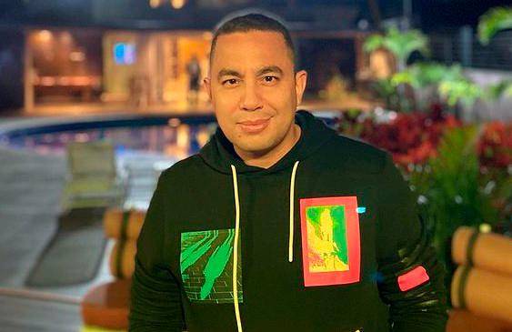 Felipe Peláez está a la espera de una solución para poder continuar su gira y luego regresar al país. FOTO TOMADA DE INSTAGRAM