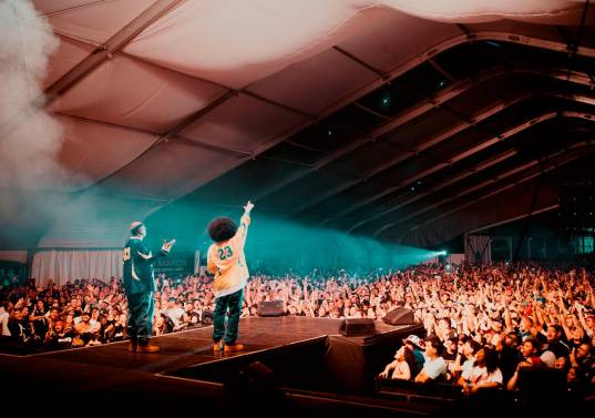 Este año Alcolirykoz está celebrando dos décadas de carrera con una gira de conciertos que empezó en Medellín el pasado 26 de junio. FOTO Ricardo Segura @richieseg.