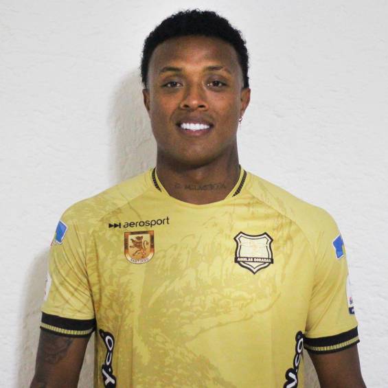 Jean Carlos Pineda firmó contrato por tres años con el conjunto de Rionegro. FOTO CORTESIA ÁGUILAS DORADAS