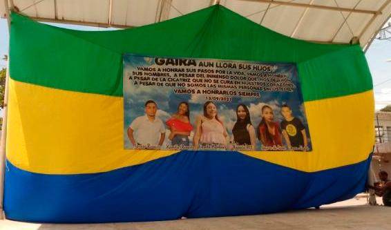 Pendón de homenaje a las seis víctimas del accidente provocado por Enrique Vives en Gaira (Magdalena). FOTO CORTESÍA