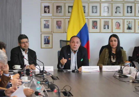 Ministro de Trabajo, Antonio Sanguino. Foto: MinTrabajo