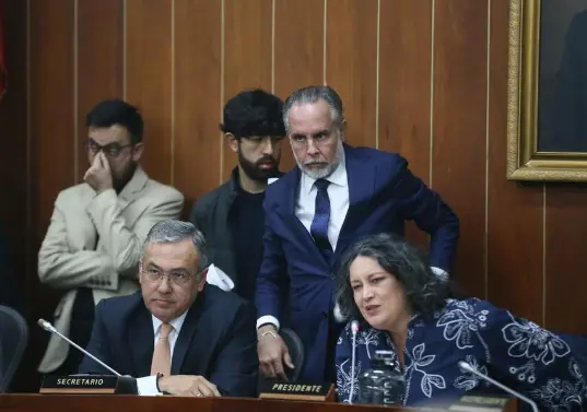En la Comisión Cuarta del Senado de la República fue aprobada la proposición mayoritaria de la reforma laboral dirigida por la senadora Angelica Lozano, que luego pasará a debate en la plenaria del Senado. FOTO: Colprensa.