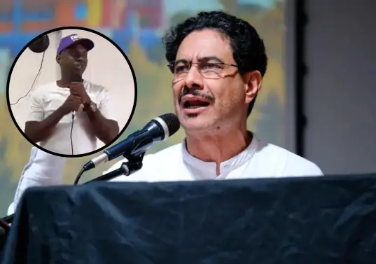 El militante del video tiene una gorra alusiva a la campaña de Cepeda. Foto: Captura de video/Colprensa.