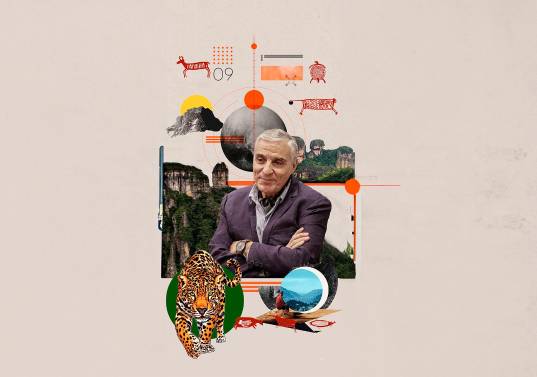 Actualemnte Carlos Castaño-Uribe Arqueólogo, Antropólogo, Ambientalista y Explorador. Es director científico de la Fundación Herencia Ambiental Caribe. En 2019 publicó el libro Chiribiquete, La maloka cósmica del jaguar, Foto: Manuel Saldarriaga. 