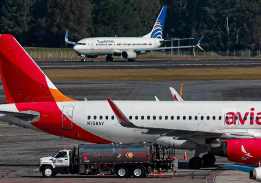 La Administración Federal de Aviación de Estados Unidos (FAA) emitió, este viernes, una alerta de amenazas para las aeronaves a cualquier altitud en la región de información de vuelo de Maiquetía en Venezuela. FOTO: Manuel Saldarriaga