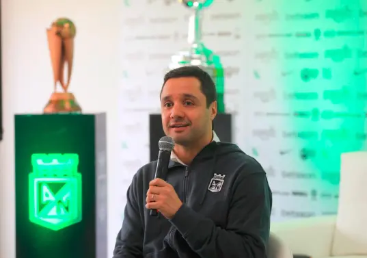 El presidente de Nacional, Sebastián Arango Botero, tiene la ardua tarea de elegir, junto con la comisión técnica, al nuevo entrenador del equipo. FOTO ESNEYDER GUTIÉRREZ
