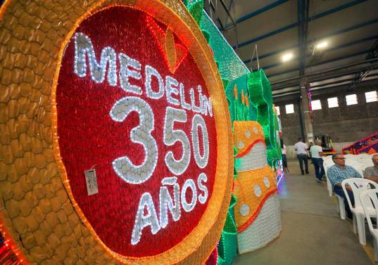 La temática de los alumbrados navideños estará enfocada en los 350 años de Medellín y los 70 años de EPM. FOTO: CAMILO SUÁREZ