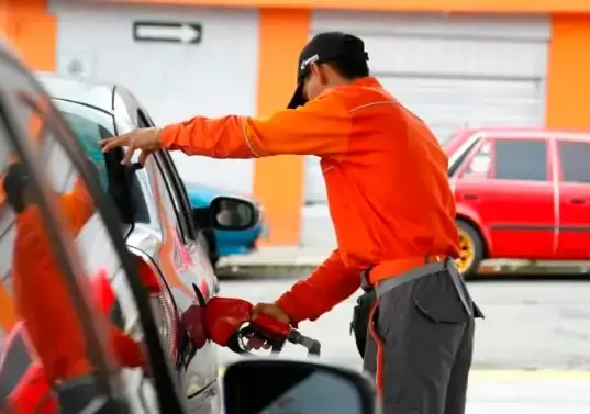 El aumento del arancel del 35 % al 40 % encarecería entre $1,3 y $4 millones los carros más vendidos del país. FOTO: EL COLOMBIANO
