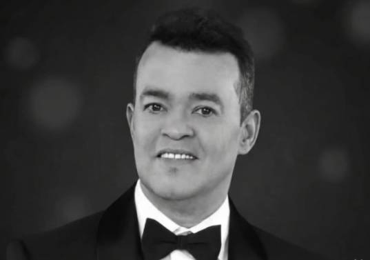 El cantante dominicano Alex Bueno murió este 18 de junio de 2026 en la ciudad de Nueva York, Estados Unidos. FOTO: Tomada de su cuenta de Instagram @alexbuenomundial