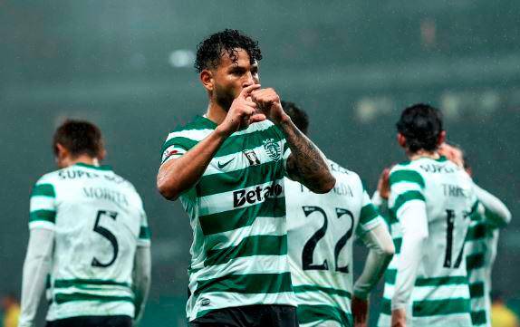 Luis Suárez atraviesa un momento brillante en Europa. FOTO @SportingCP