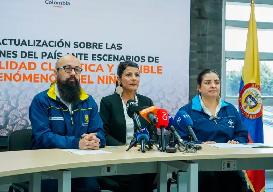 Las declaraciones se entregaron en medio de una rueda de prensa que se llevó a cabo en las últimas horas. Foto. @IDEAMColombia