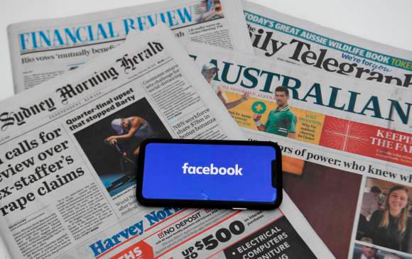 Facebook dio de baja a las cuentas de los medios australianos. También se vieron afectados servicios esenciales, pero luego se restablecieron. FOTO EFE