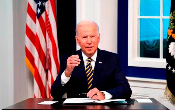 El presidente de Estados Unidos, Joe Biden, cede para reducir su plan de gastos. FOTO: EFE
