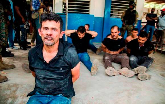 Un grupo de los exmilitares que fueron capturados en Haití por el magnicidio del presidente de Haití, Jovenel Moïse. FOTO: COLPRENSA