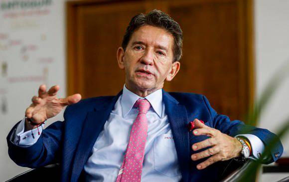 Luis Pérez creará el movimiento Colombia piensa en Grande para aspirar a la Presidencia. FOTO Jaime Pérez